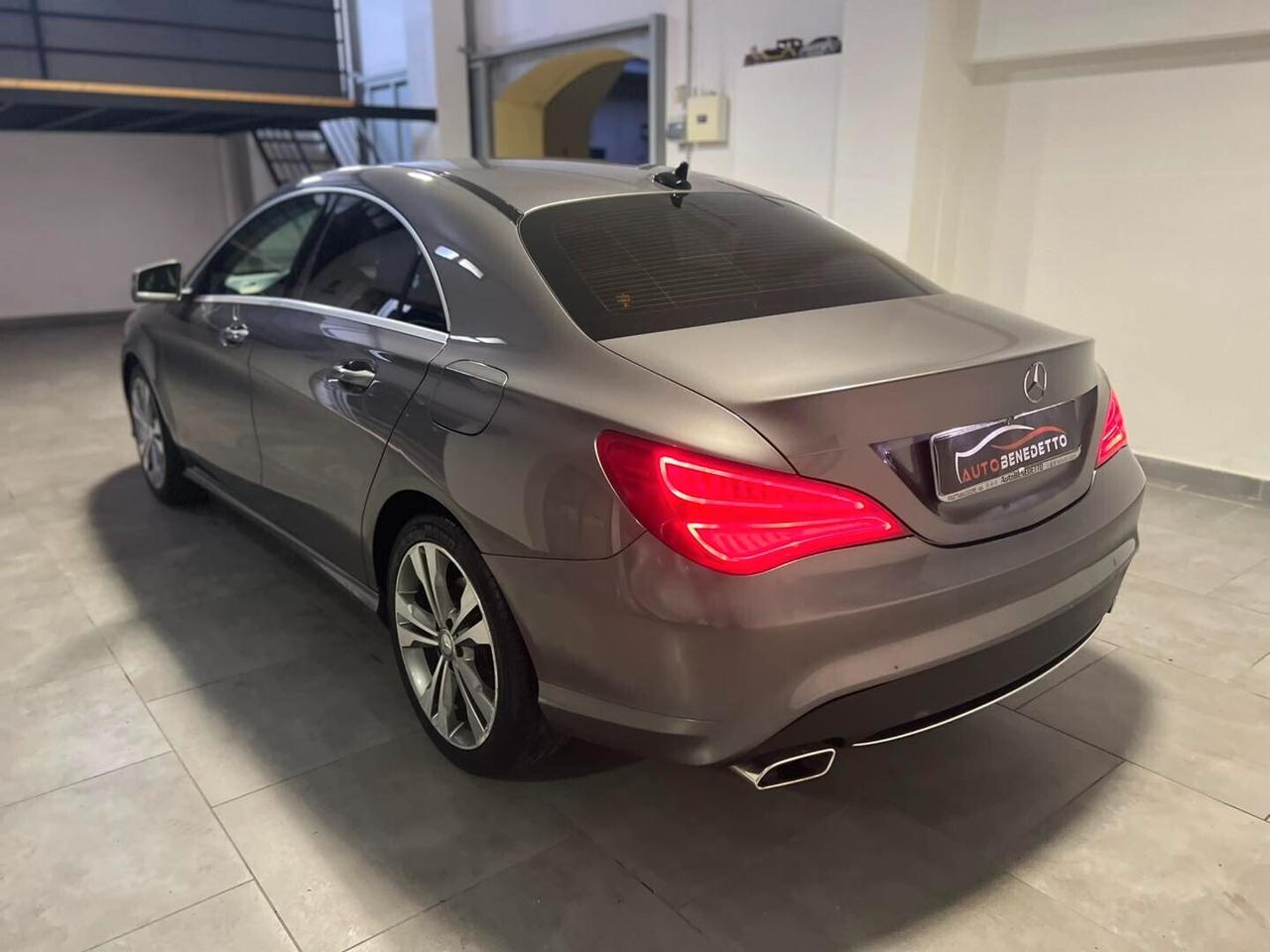 MERCEDES CLA 180 AUTOMATIC SPORT 2016