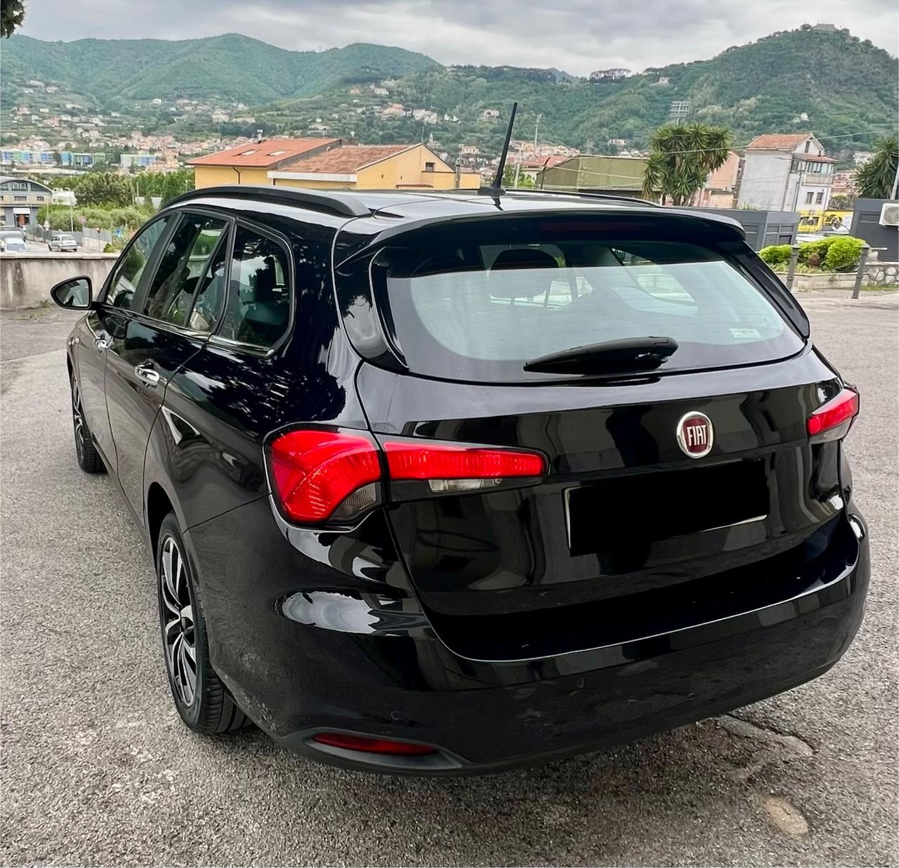Fiat Tipo 1.6 Mjt S&S DCT SW Lounge