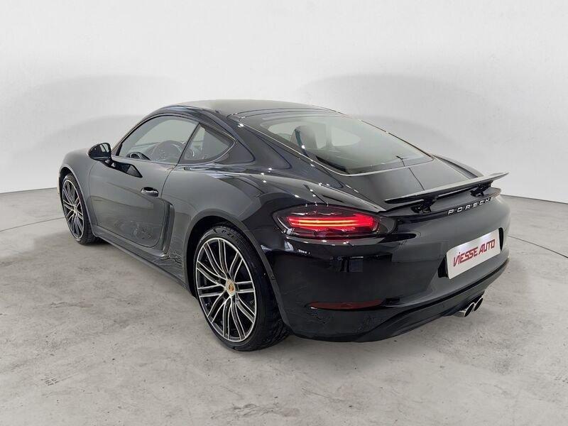 Porsche 718 Cayman 2.0