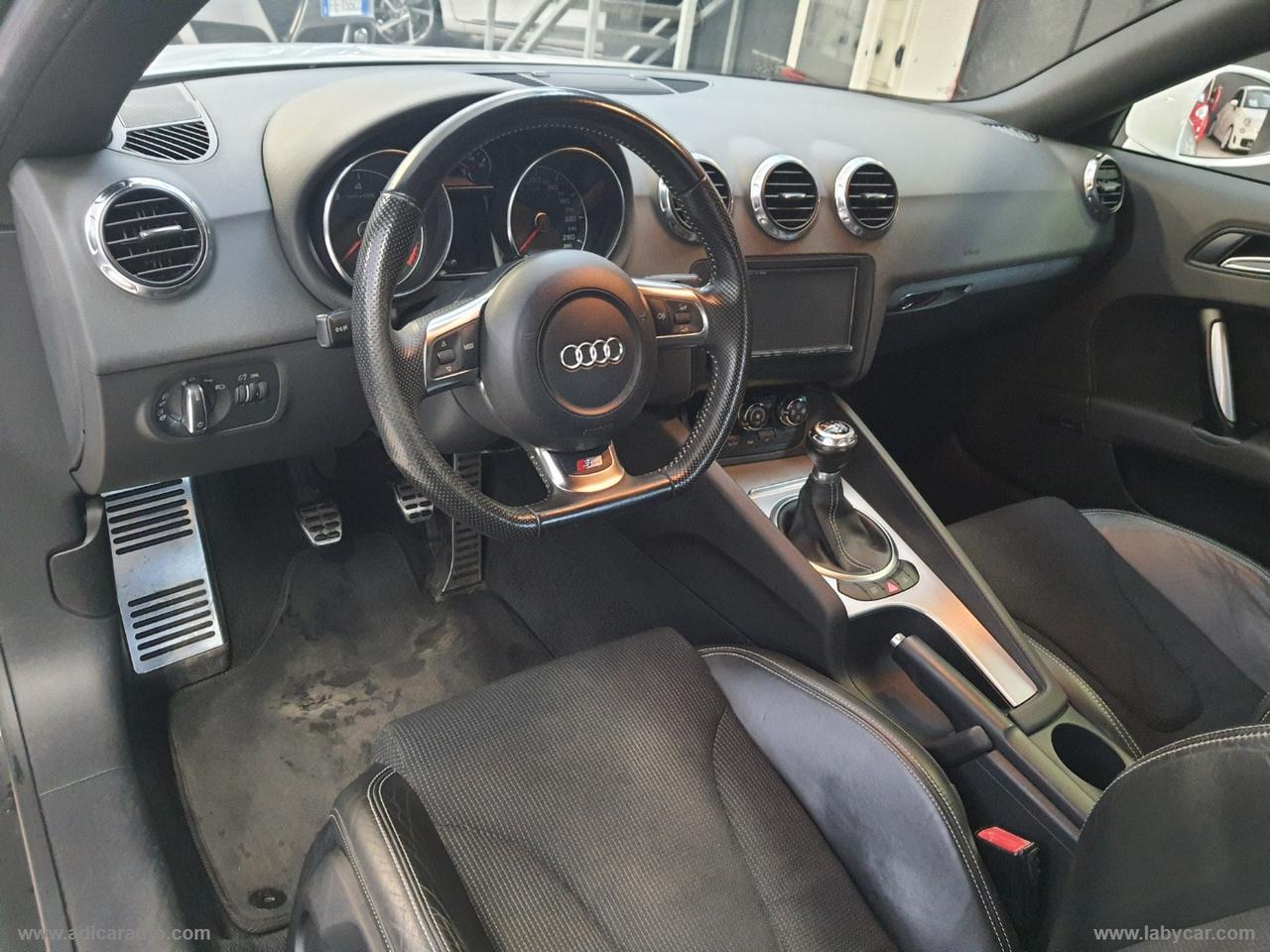 AUDI TT Coupé 2.0 TFSI S-line