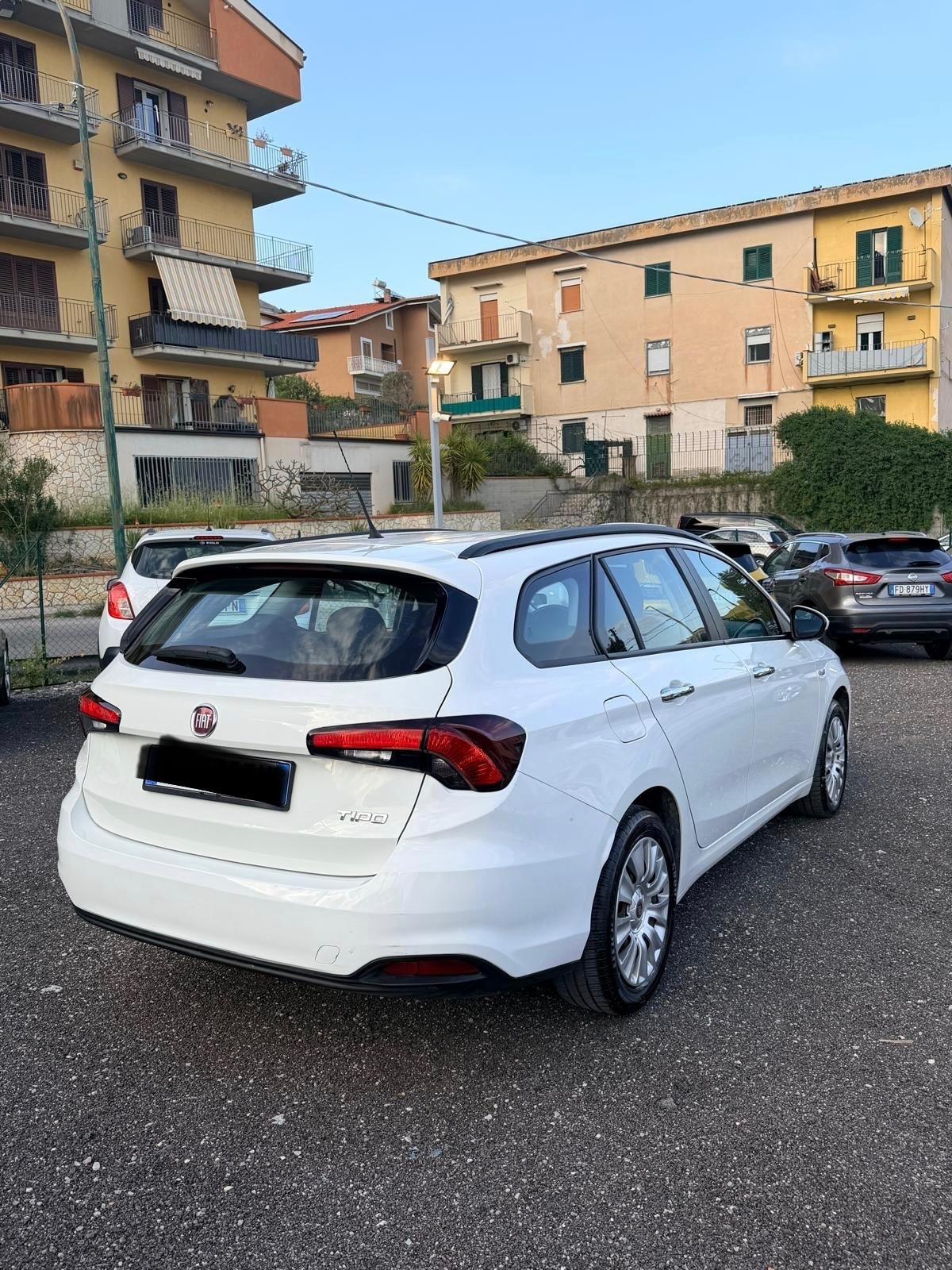 Fiat Tipo 1.3 Mjt S&S 5 porte Lounge