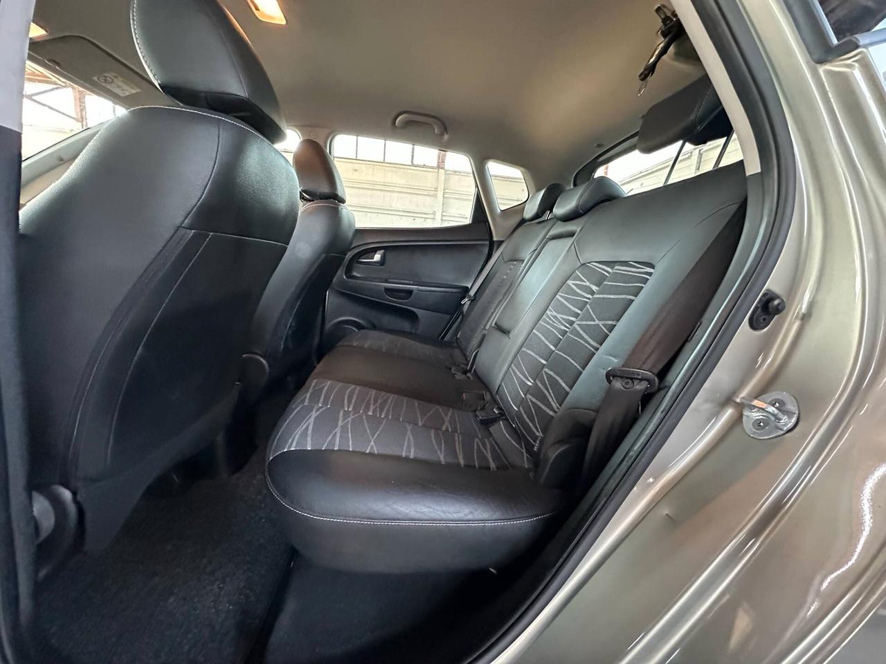 Kia Venga 1.4 CVVT Cool