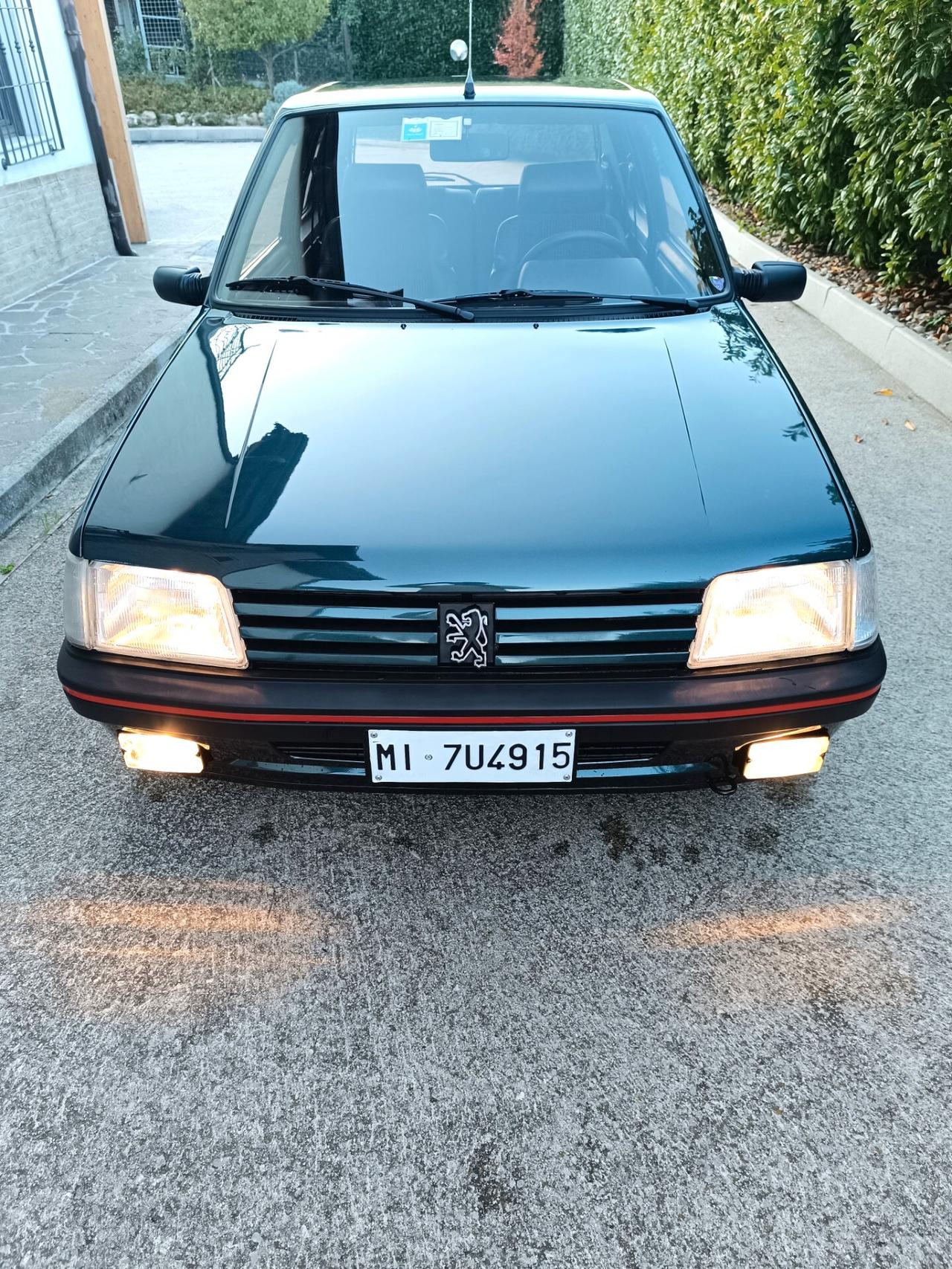 Peugeot 205 1.9 GTI Plus verde Sorrento