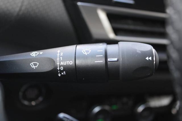 Citroen C4 1.2 puretech Shine s&s 130cv AUTO con CarPlay