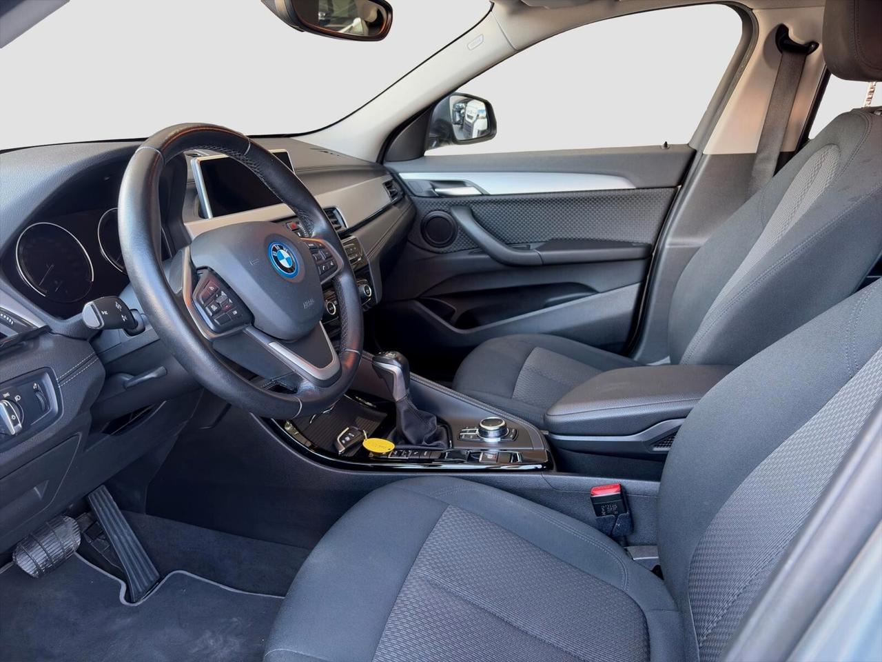 Bmw X2 xDrive25e Business-X