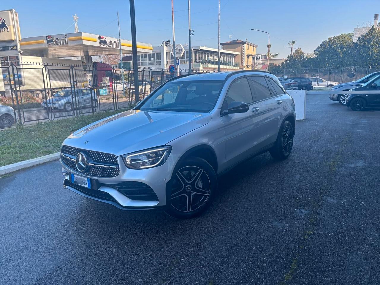 MERCEDES-BENZ GLC 220D 4MATIC PREMIUM NAVI-LED