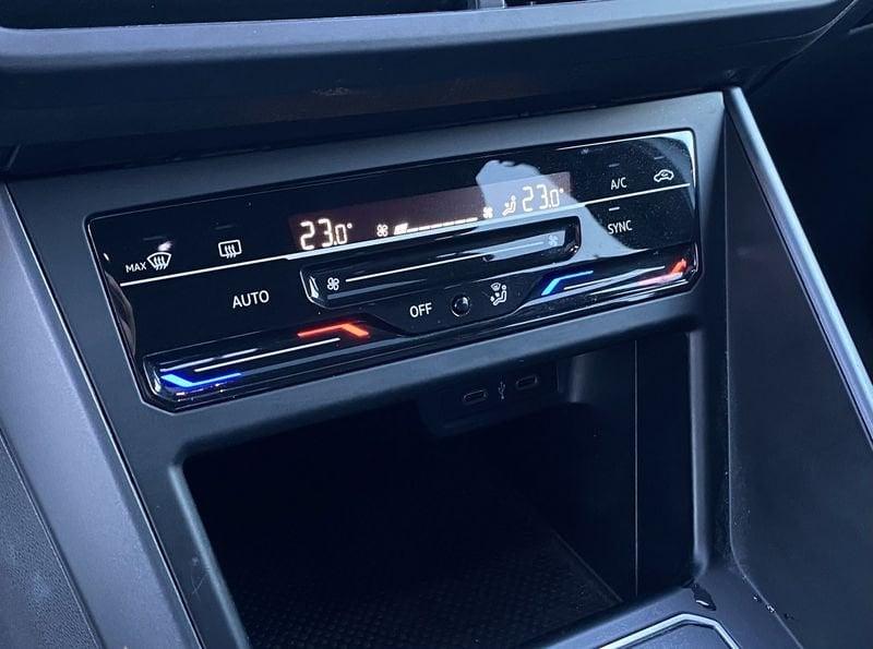 Volkswagen Taigo R-Line 1.0 TSI 110 CV