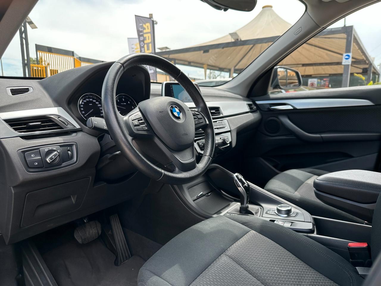BMW X1 xDrive18d Business auto