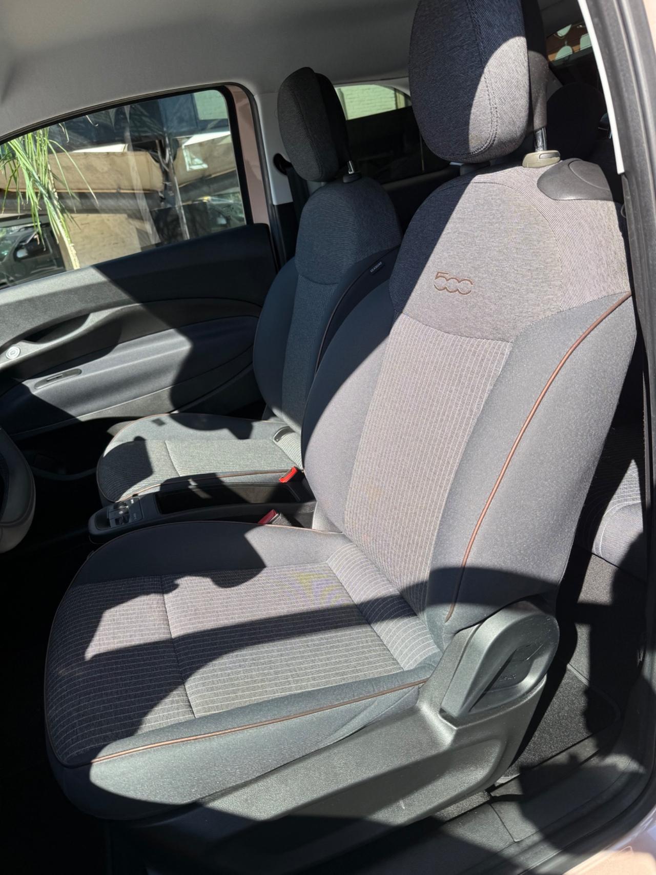 Fiat 500 500e Berlina 42 kWh La Prima