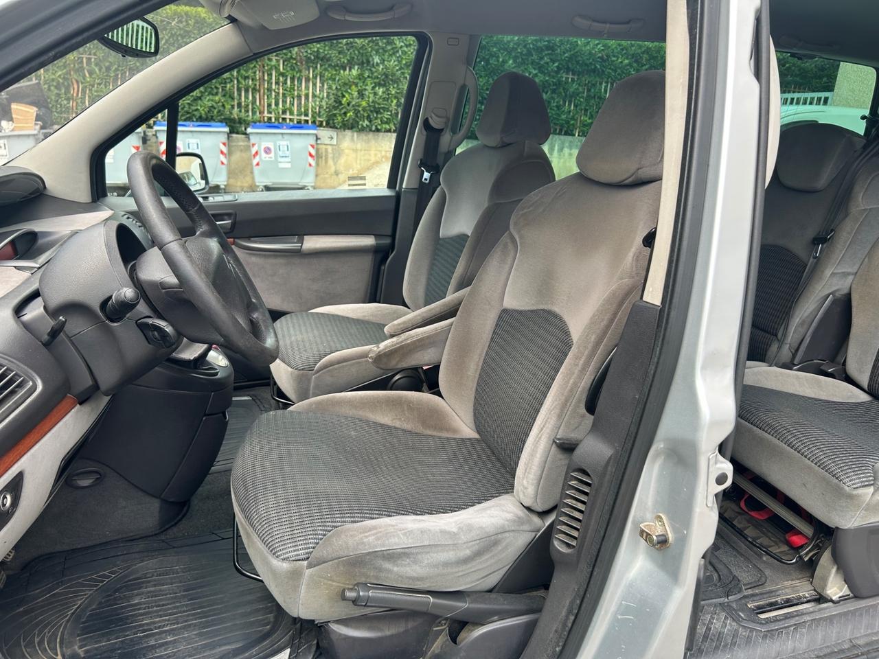 Citroen C8 2.2 HDi FAP 7 Posti