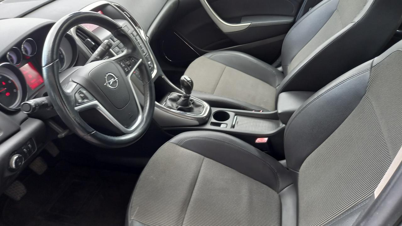 Opel Astra 1.7 CDTI 125CV 5 porte Cosmo