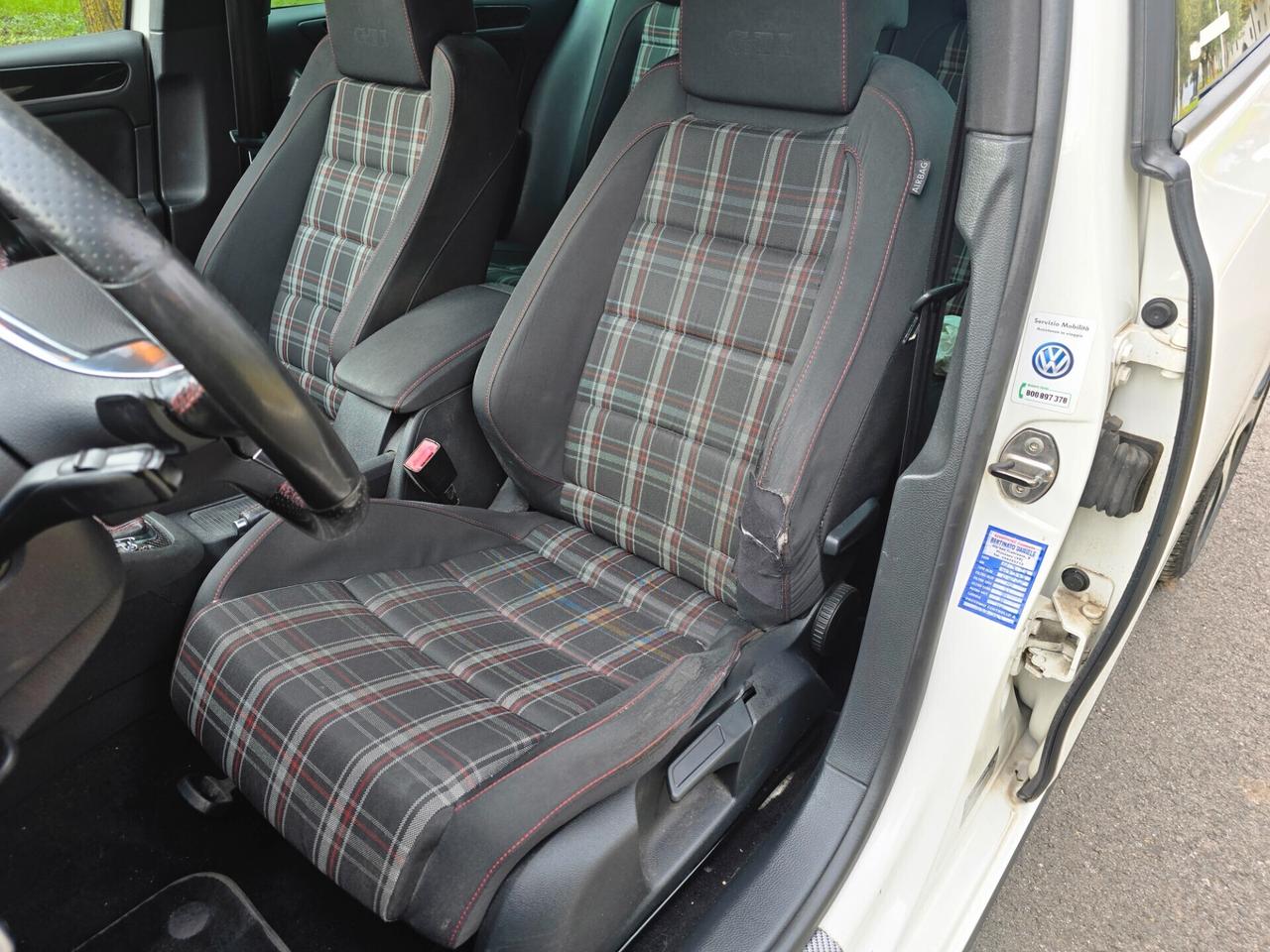 Volkswagen Golf GTI 2.0 BENZINA ANNO 12/2009 MOTORE E CAMBIO RIFATTO A 139000 KM IL 07/2015 ( PRESENTI FATTURE DEI LAVORI)