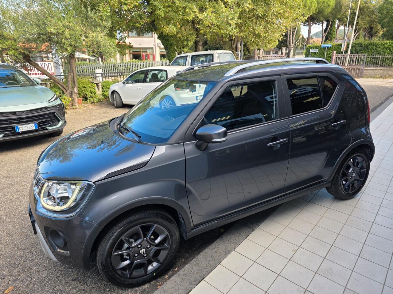 Suzuki Ignis 1.2 Hybrid Top
