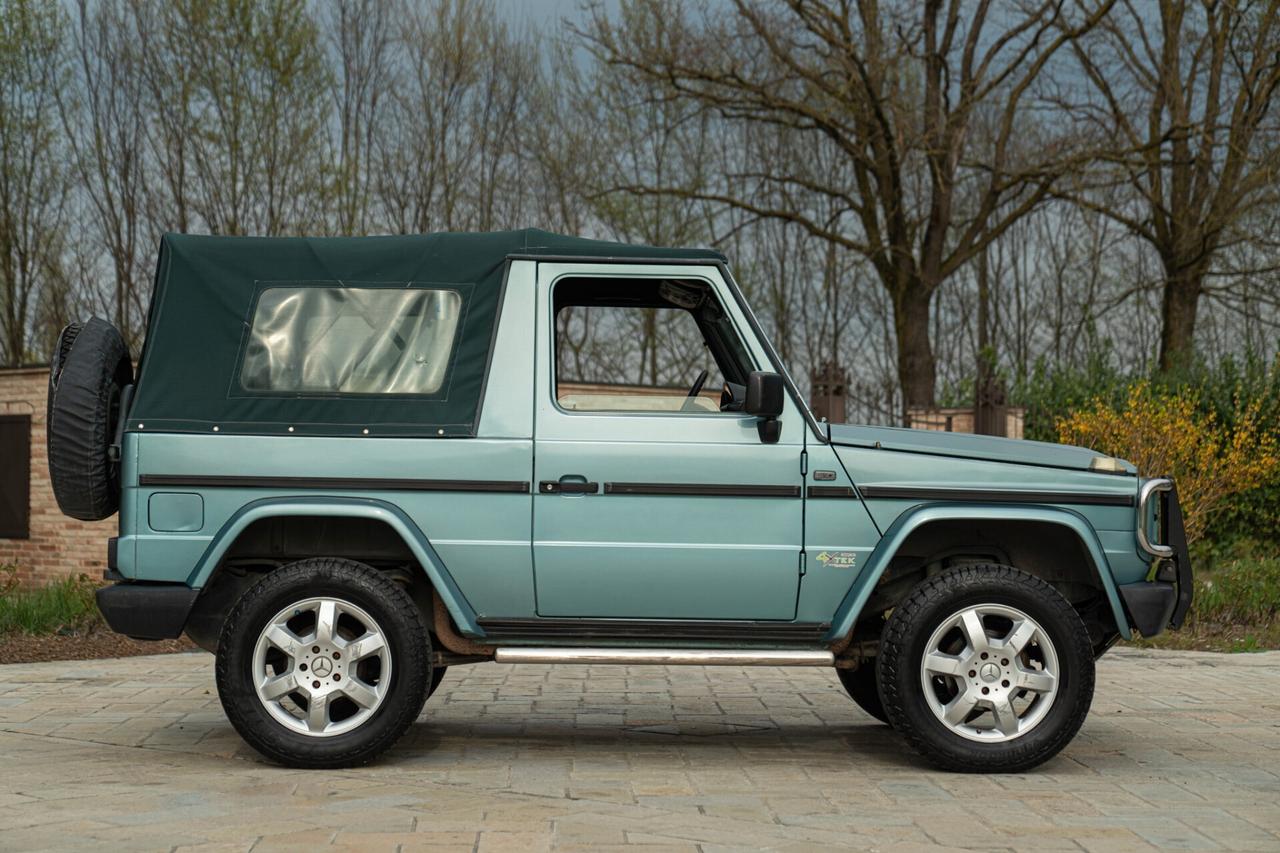 Mercedes-benz G STEYR DAIMLER PUCH 300 GE - RDS01394