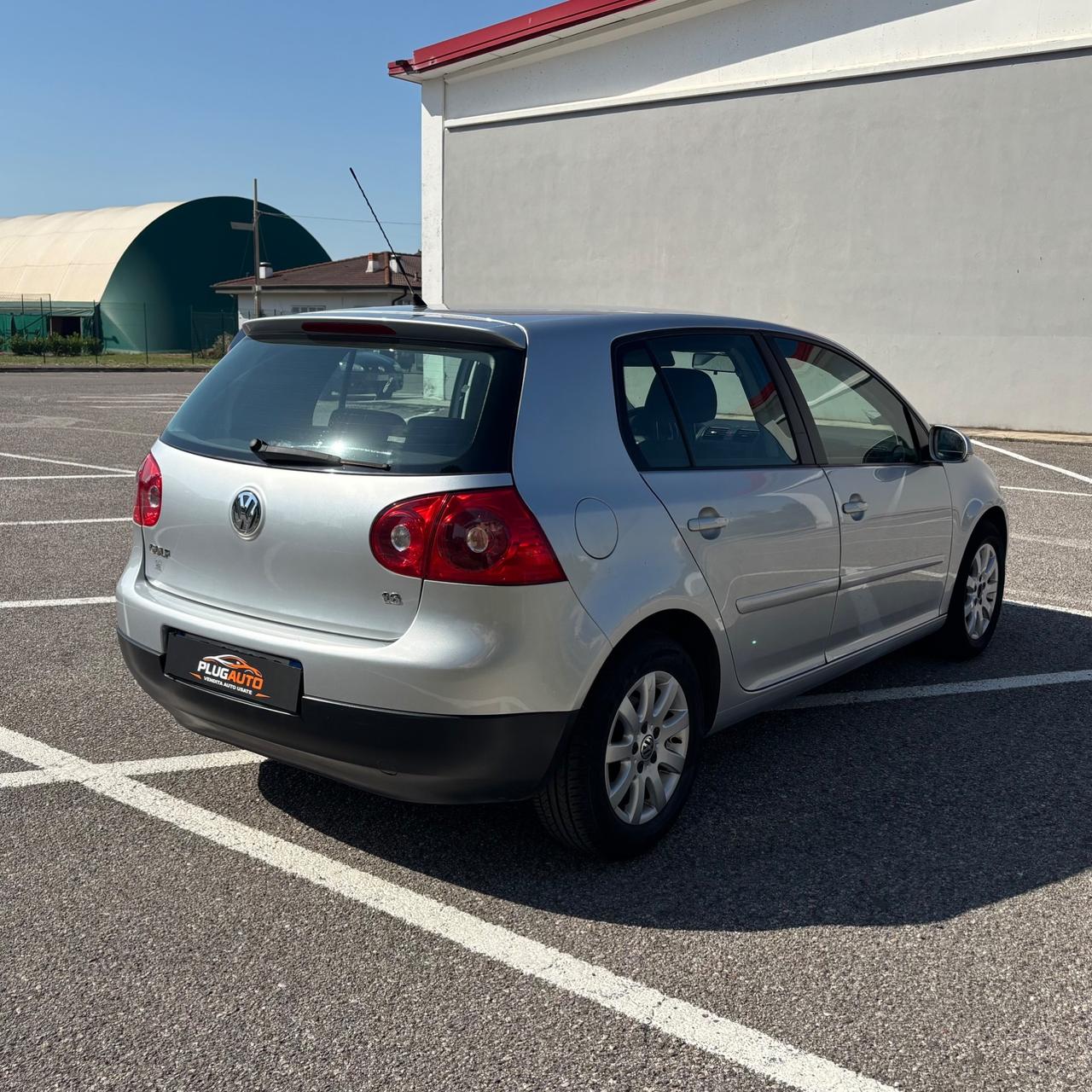 Volkswagen Golf 1.6 5p. Comfortline