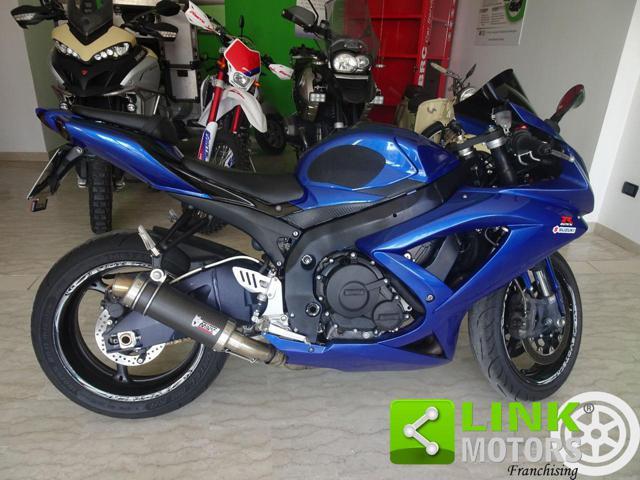 SUZUKI GSX R 750 replica