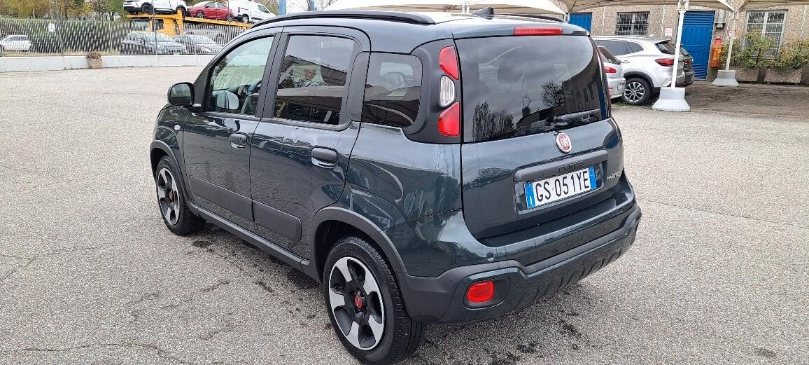 Fiat Panda Cross 1.0 FireFly S&S Hybrid