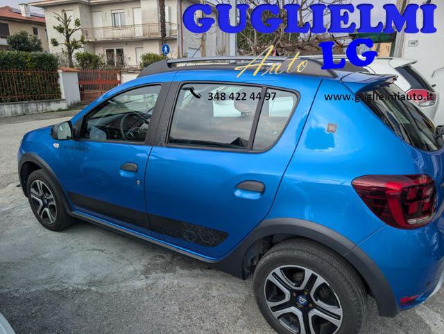 DACIA Sandero Stepway 1.0 TCe 100CV ECO-G 15th Anniversary