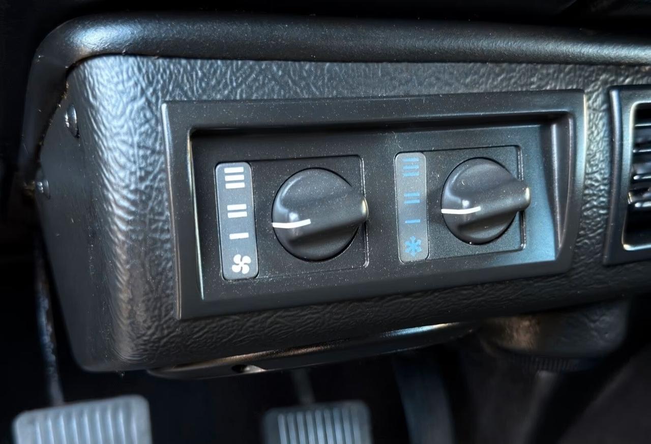 Land Rover Defender 110 E Station Wagon 10 POSTI! ARIA