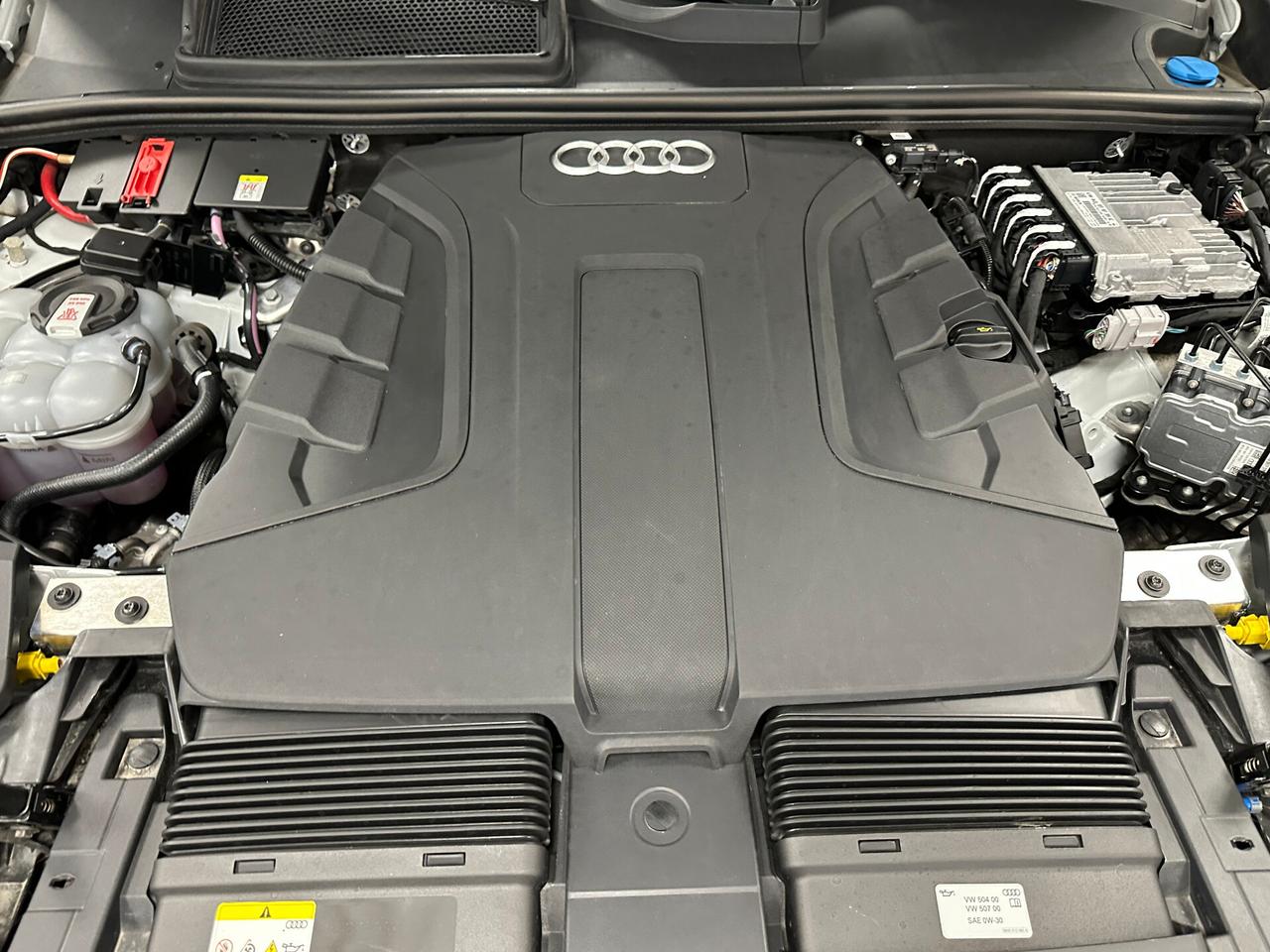 Audi Q8 50 TDI 286CV quattro tiptronic S-line 2022