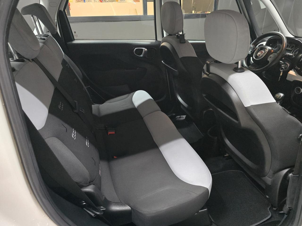 Fiat 500L 1300multijet Black e white luonge