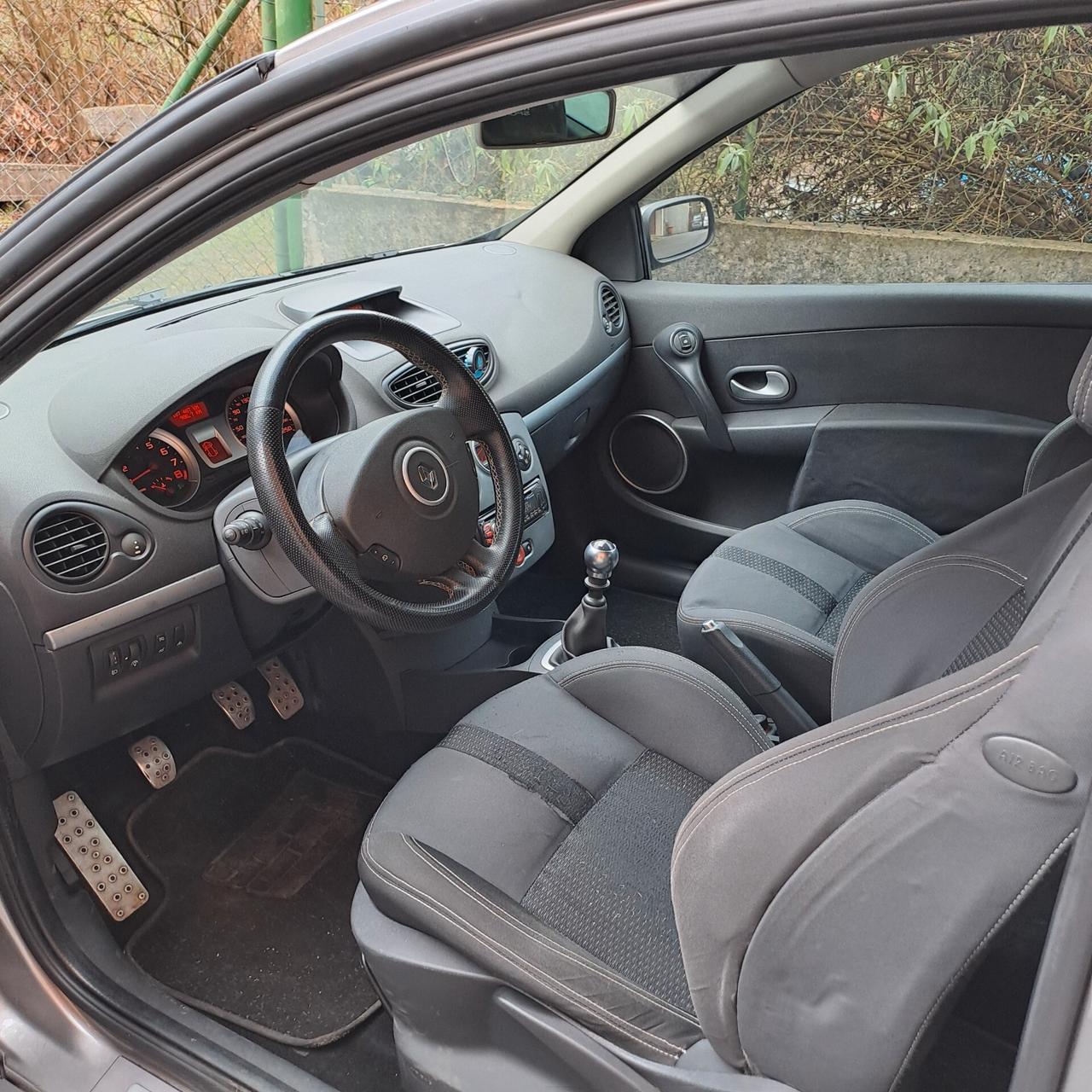 Renault Clio RS 197cv - KM ORIGINALI