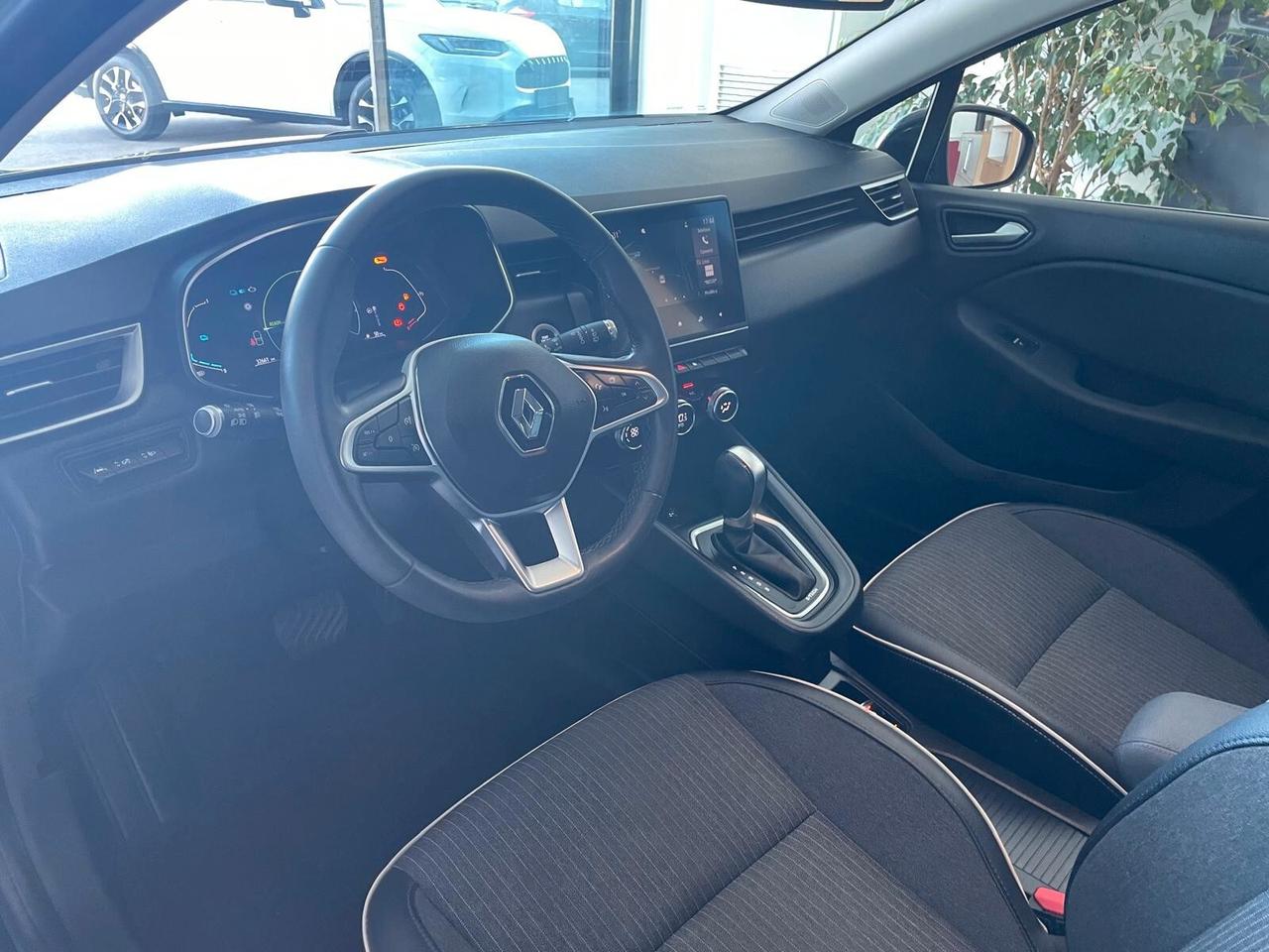 Renault Clio Hybrid E-Tech 140 CV 5 porte Intens