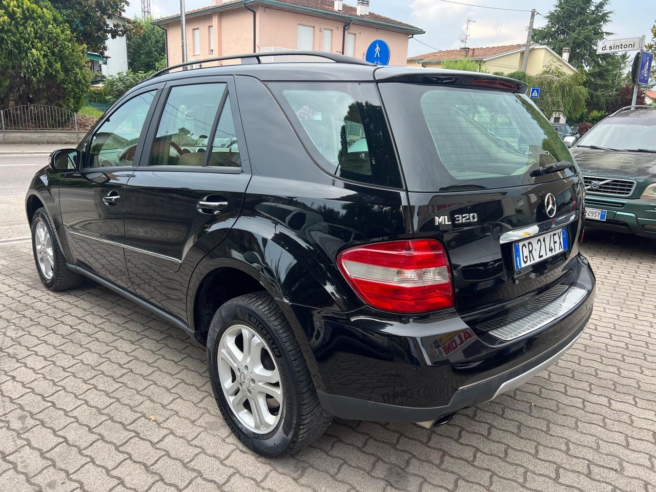 Mercedes-benz ML 320CDI Sport
