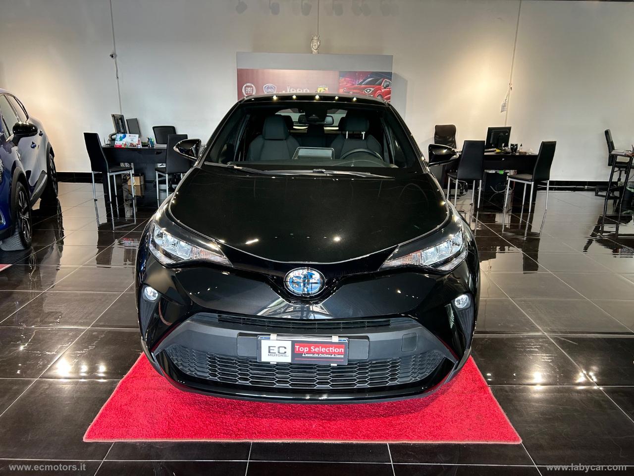 TOYOTA C-HR 1.8 Hybrid E-CVT Business