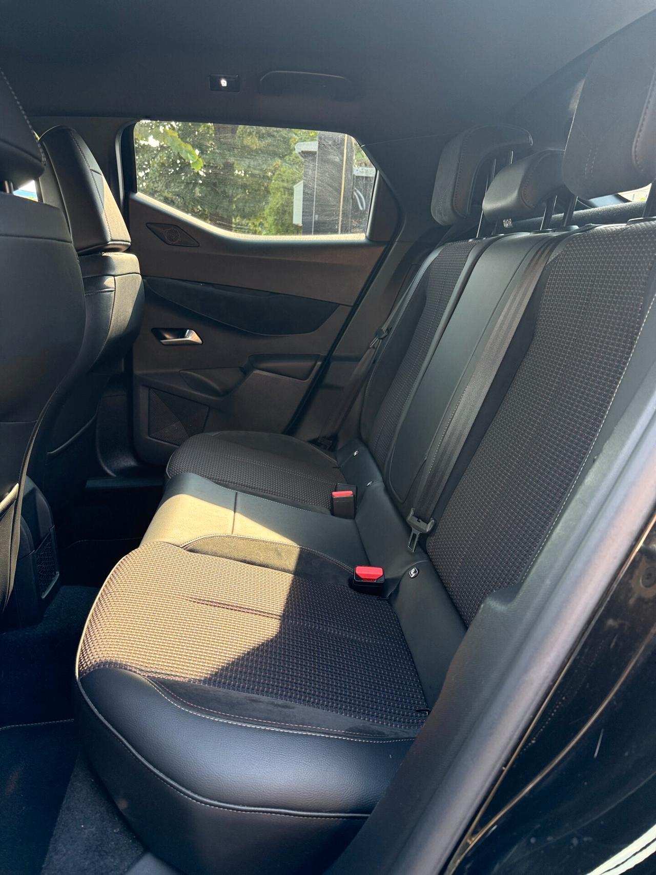 Ds DS3 3 Crossback PureTech 155 aut. Performance Line+