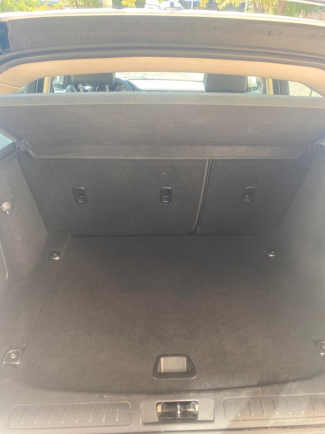 Land Rover Range Evoque 2.2 TD4 5p. Dynamic