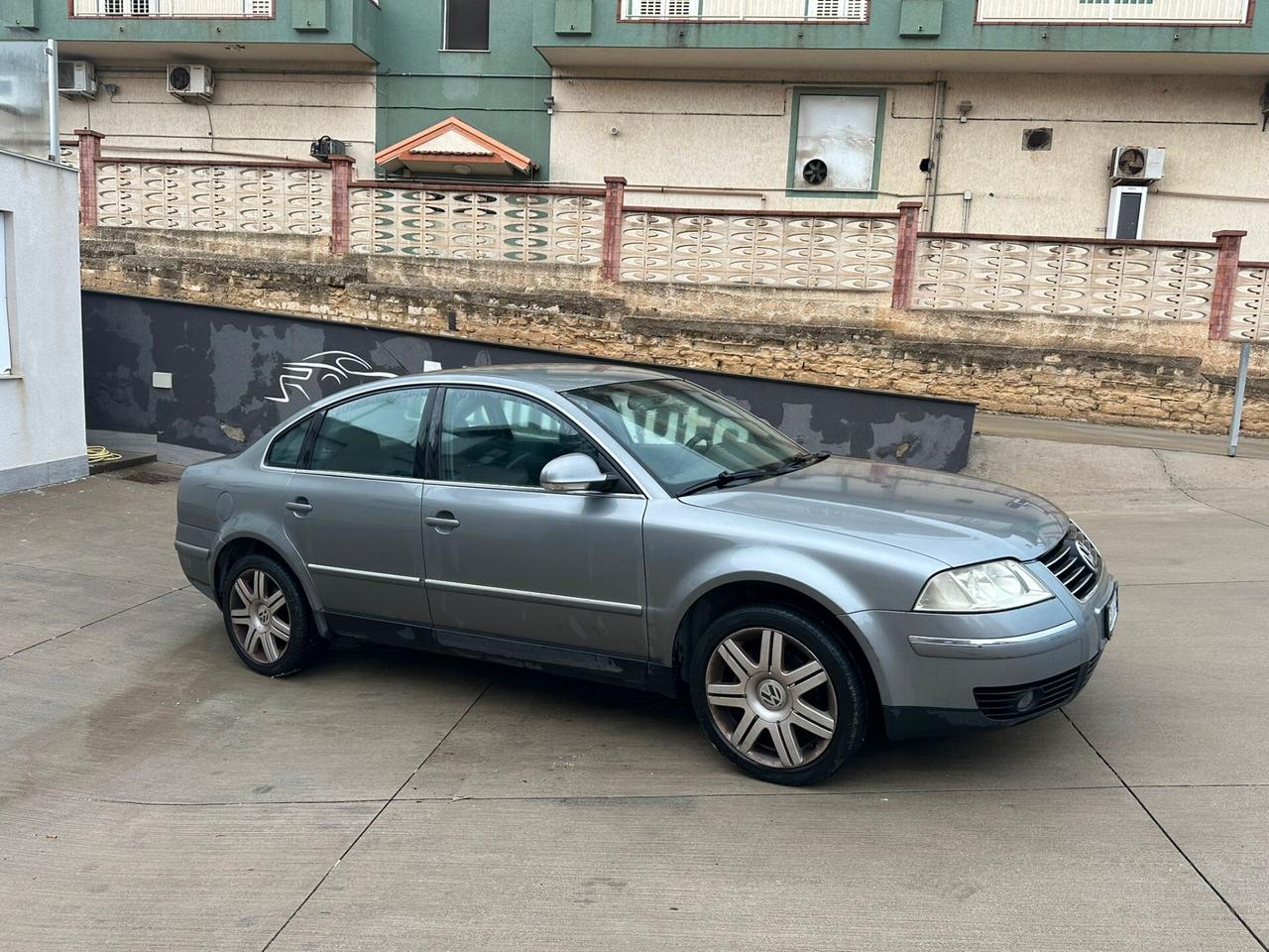 Volkswagen Passat 1.9 TDI/130 CV cat Highline