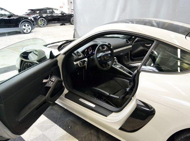 PORSCHE 718 Cayman 4.0 GT4 Pdk-Approved 01/2026-Bolli 04/2026
