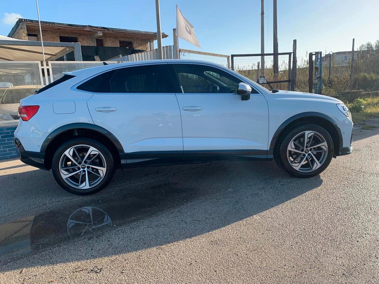 Audi Q3 SPB 35 TDI S tronic soli 7000km