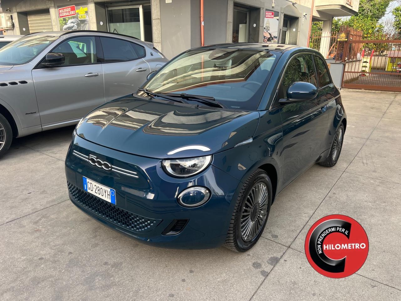 Fiat 500 500e Berlina 42 kWh La Prima OPENING EDITION