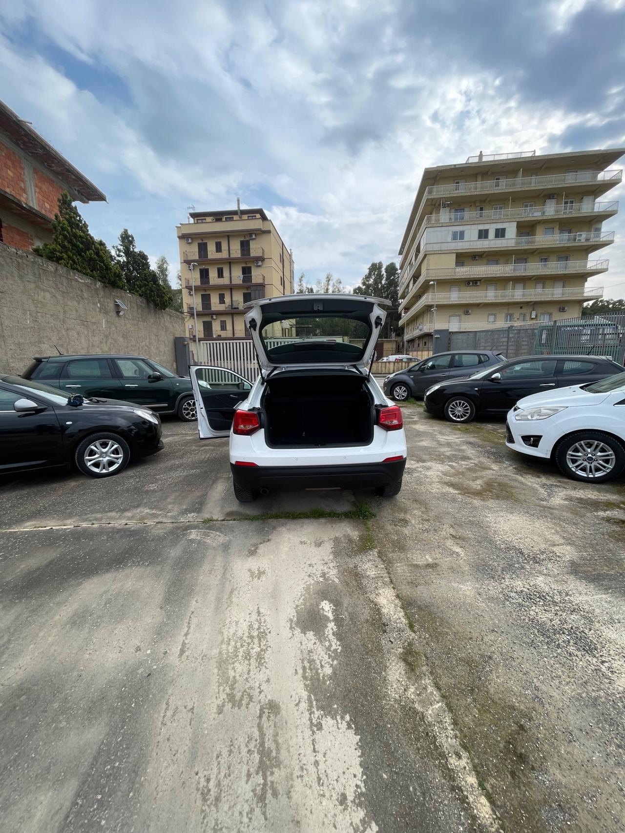 Audi Q2 1.6 TDI S tronic Business