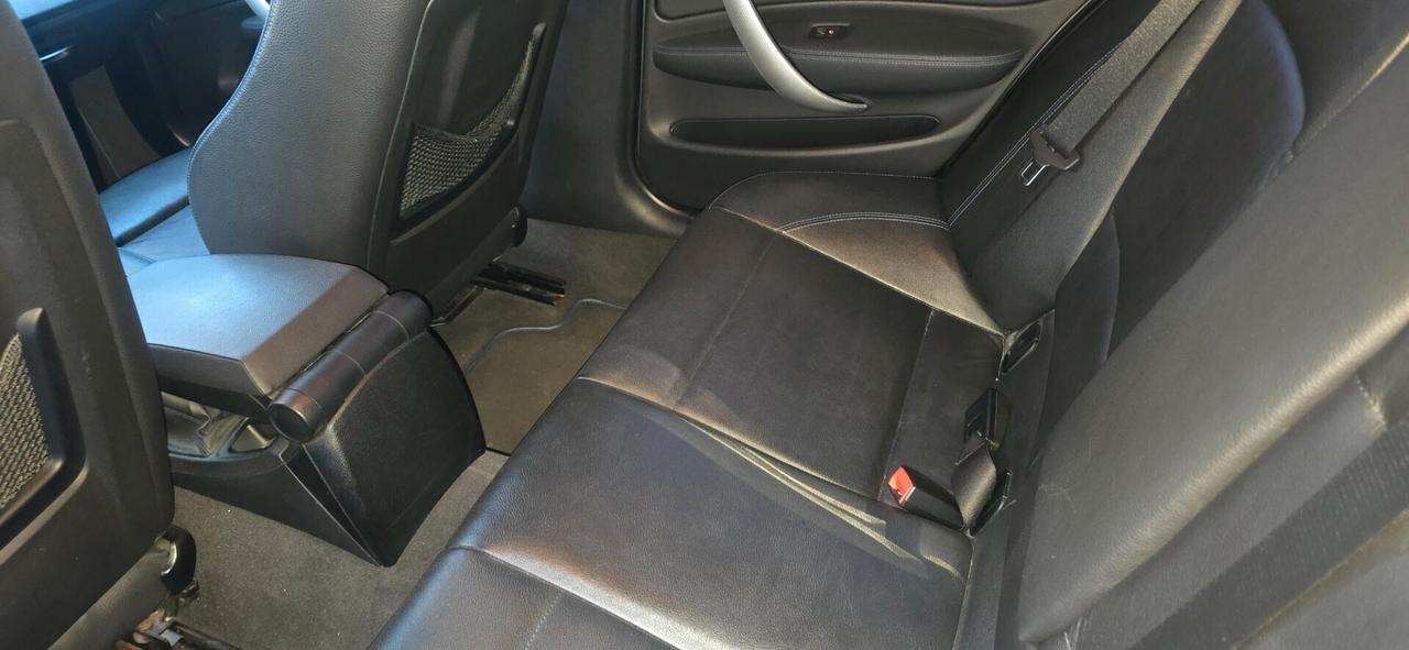 Bmw 120 D 5p. MANUALE PACCHETTO M