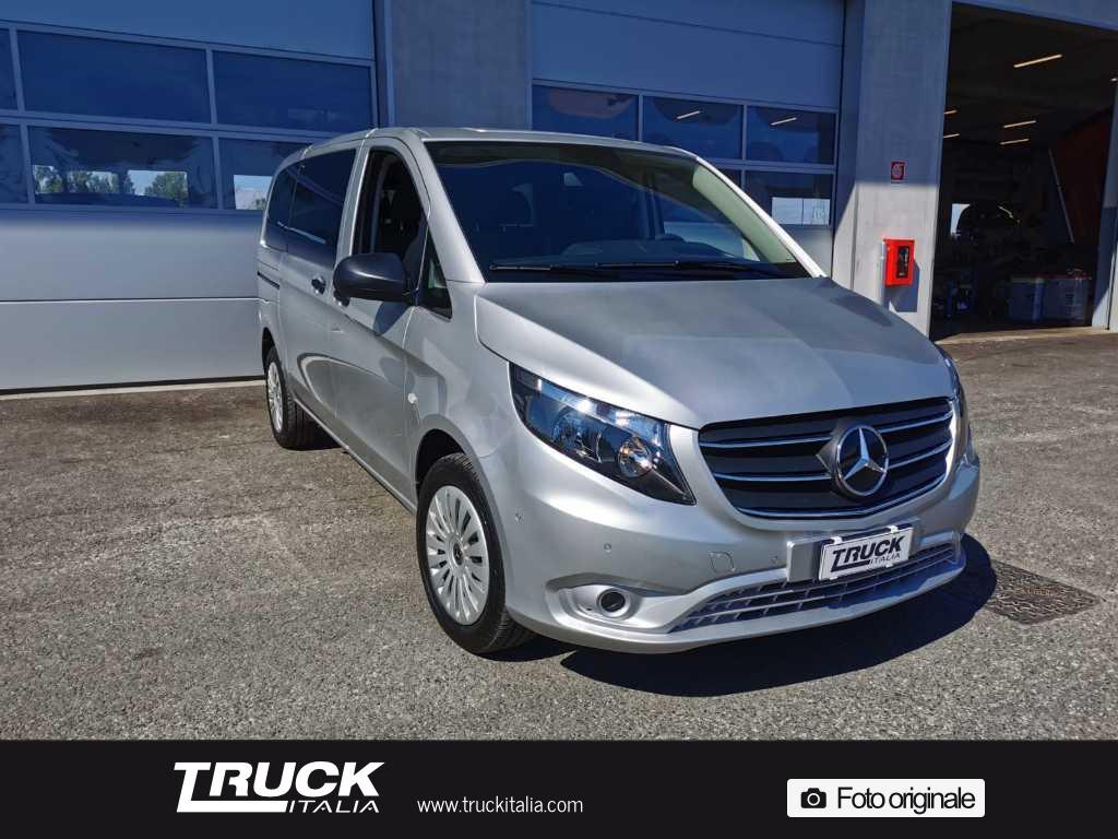 Mercedes-Benz Vito III - vito 116 cdi compact 4x4 mixto auto my20