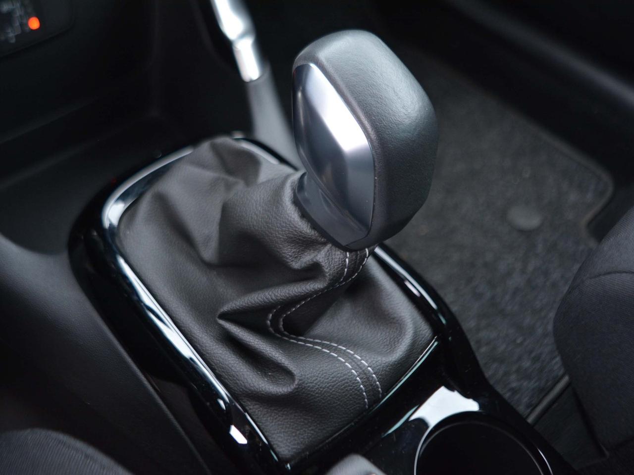 Citroen C3 Aircross 1.2 puretech shine eat6 s&s