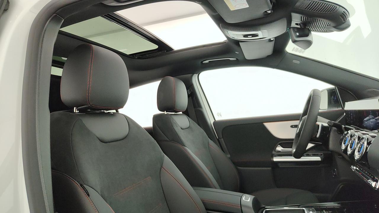 Mercedes-Benz GLA 200 d automatic