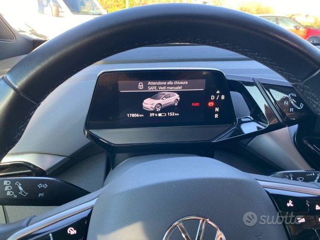 VOLKSWAGEN ID.4 Pro Performance