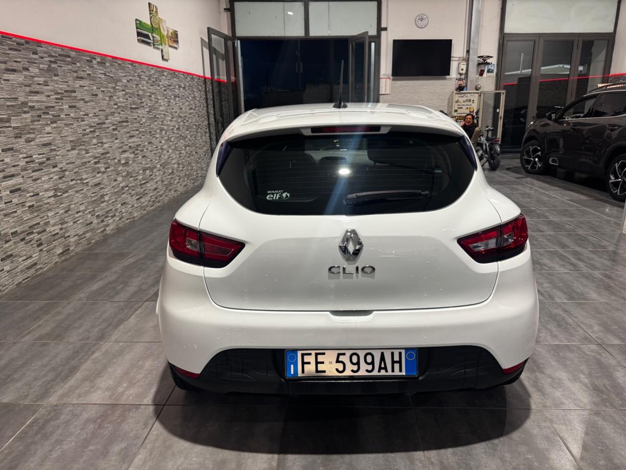 Renault Clio 1.2 75CV 5 porte Intens