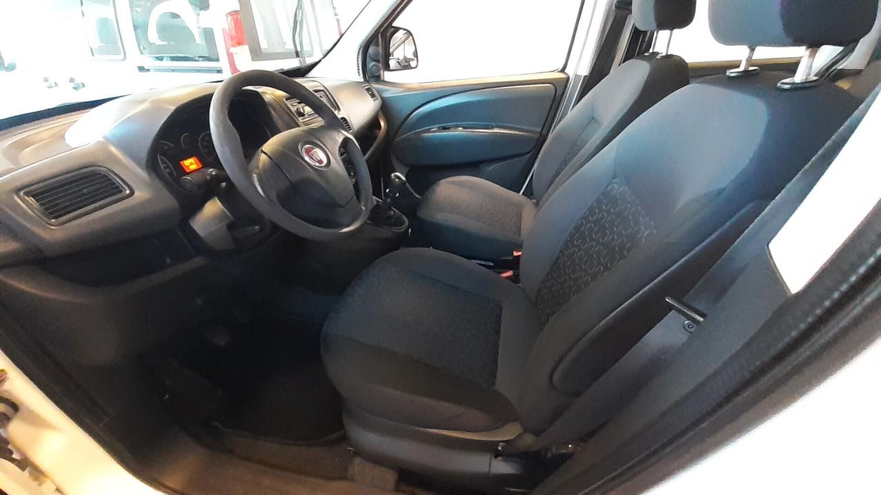 Doblò trasporto disabili Multijet pedana elettrica