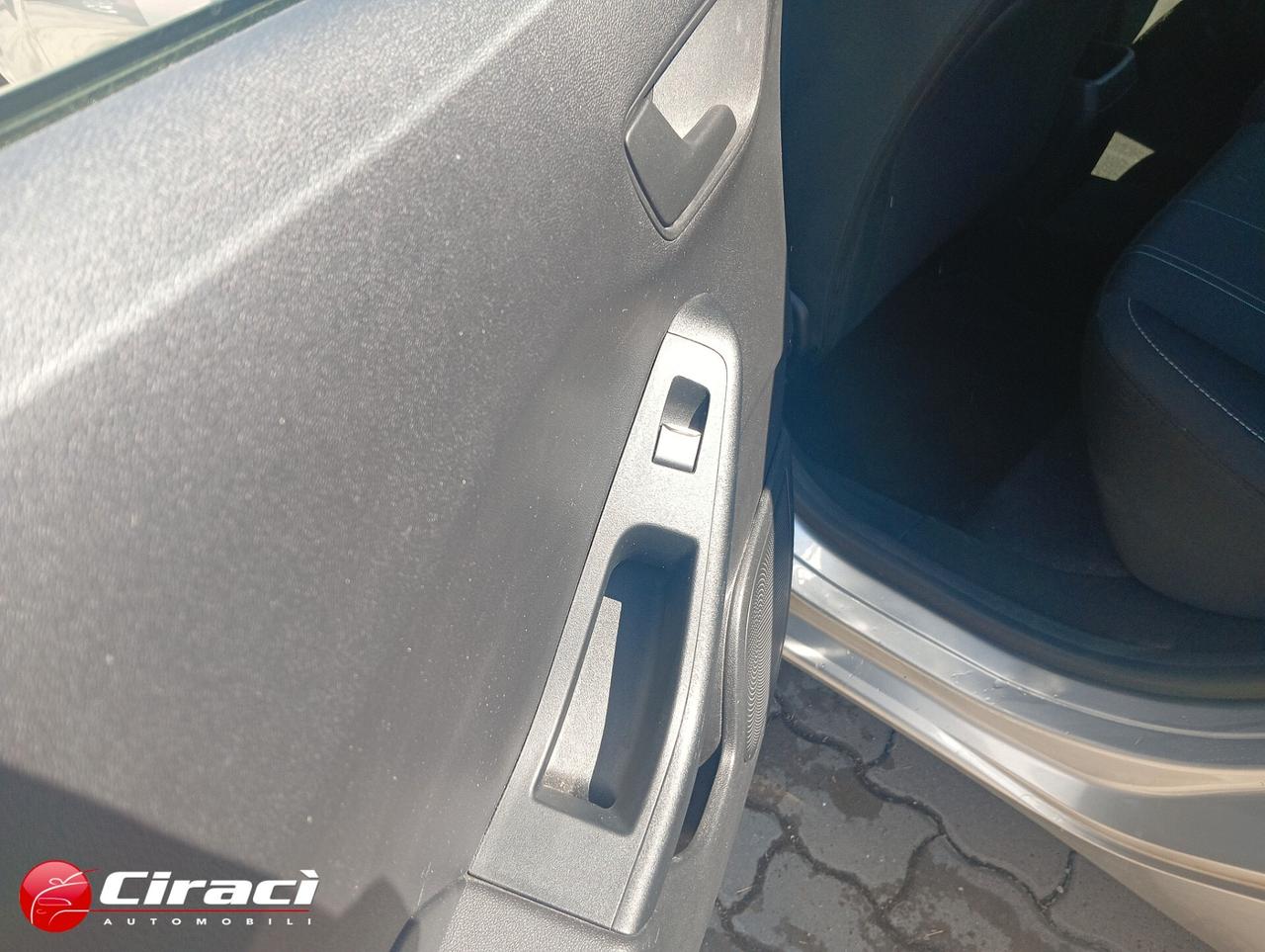 Ford Fiesta 1.5 EcoBlue 5 porte Connect