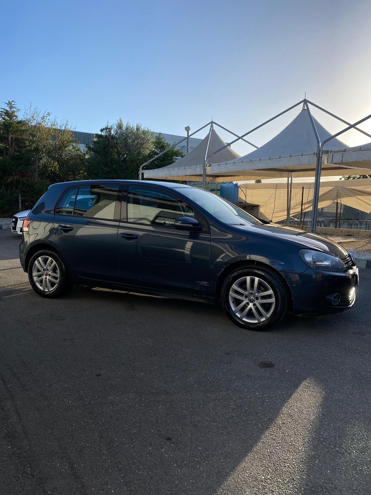 Volkswagen Golf 1.6 TDI Highline