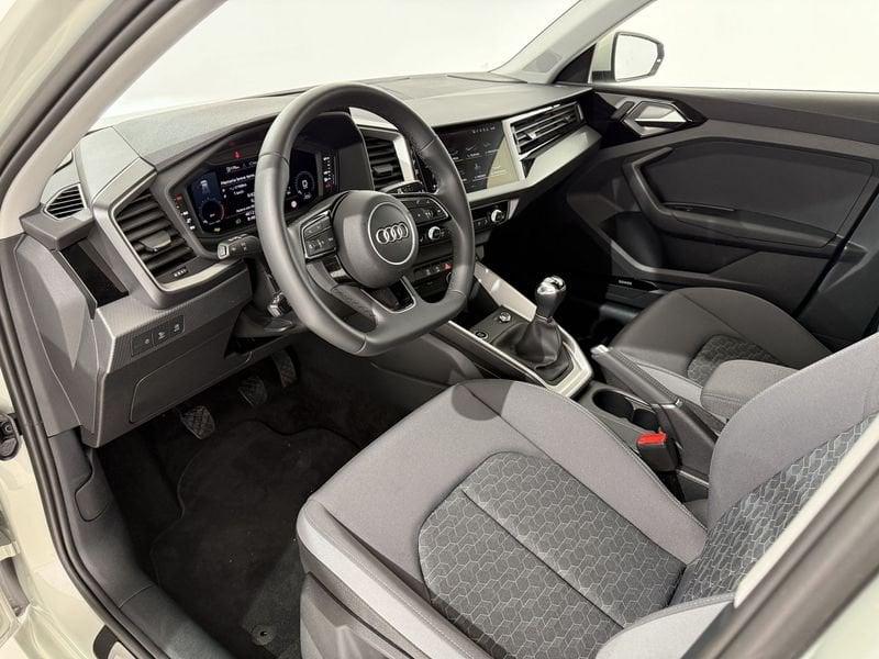 Audi A1 Sportback 30 TFSI S Identity Black