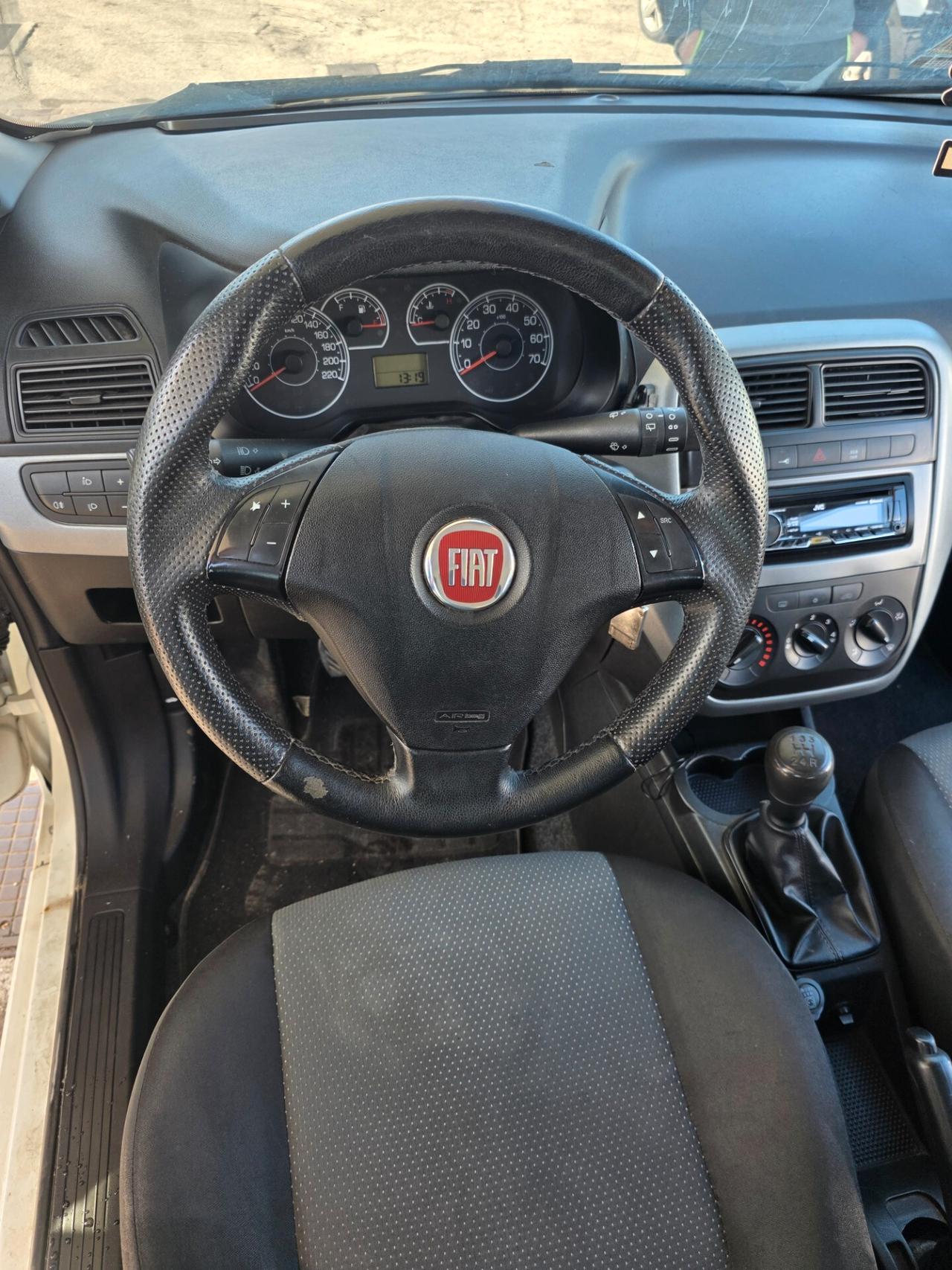 Fiat Grande Punto 1.3 MJT 75 CV 5 porte Actual con 222.000km