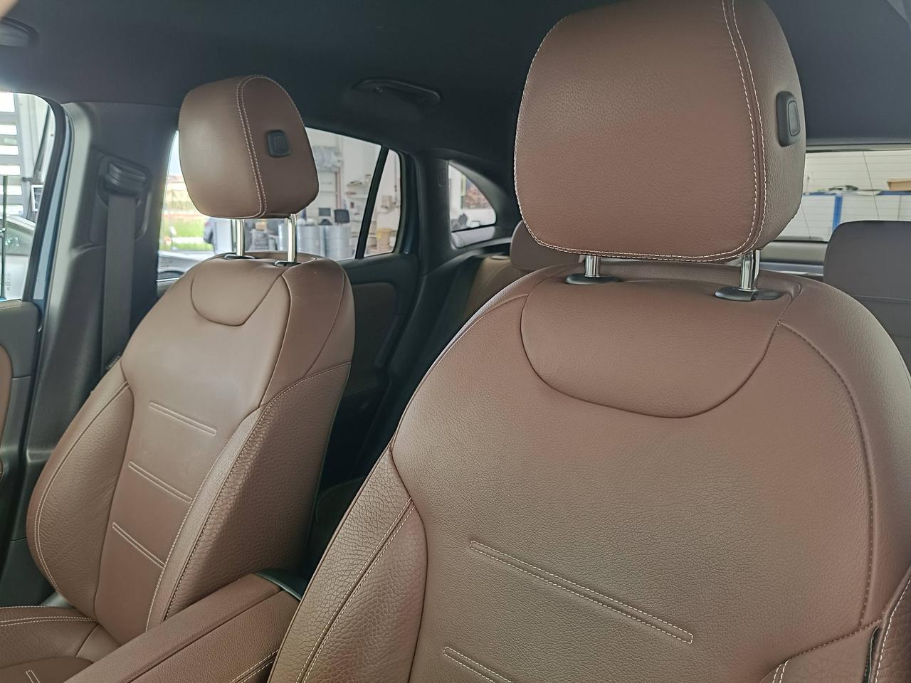 Mercedes-Benz GLA-H247 2020 - GLA 200 d Premium auto