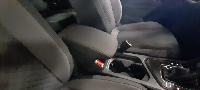 VOLKSWAGEN Tiguan 2.0 TDI SCR DSG Business NAVI LED VIDEO