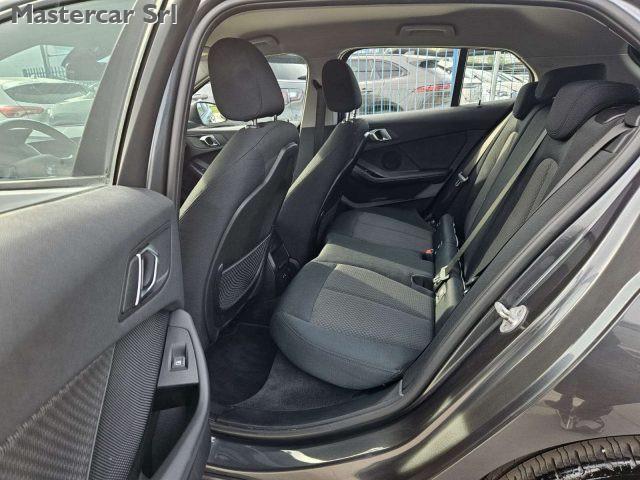 BMW 116 Serie 1 116d Business Advantage auto - GG933HX